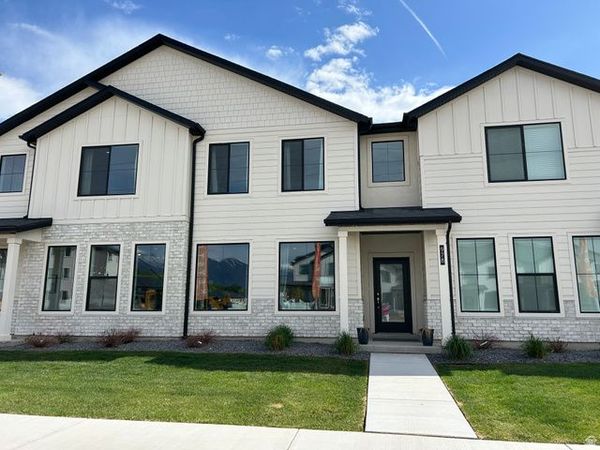 888 S RIVER BOTTOMS RD. E, Unit 180, Spanish Fork, UT 84660