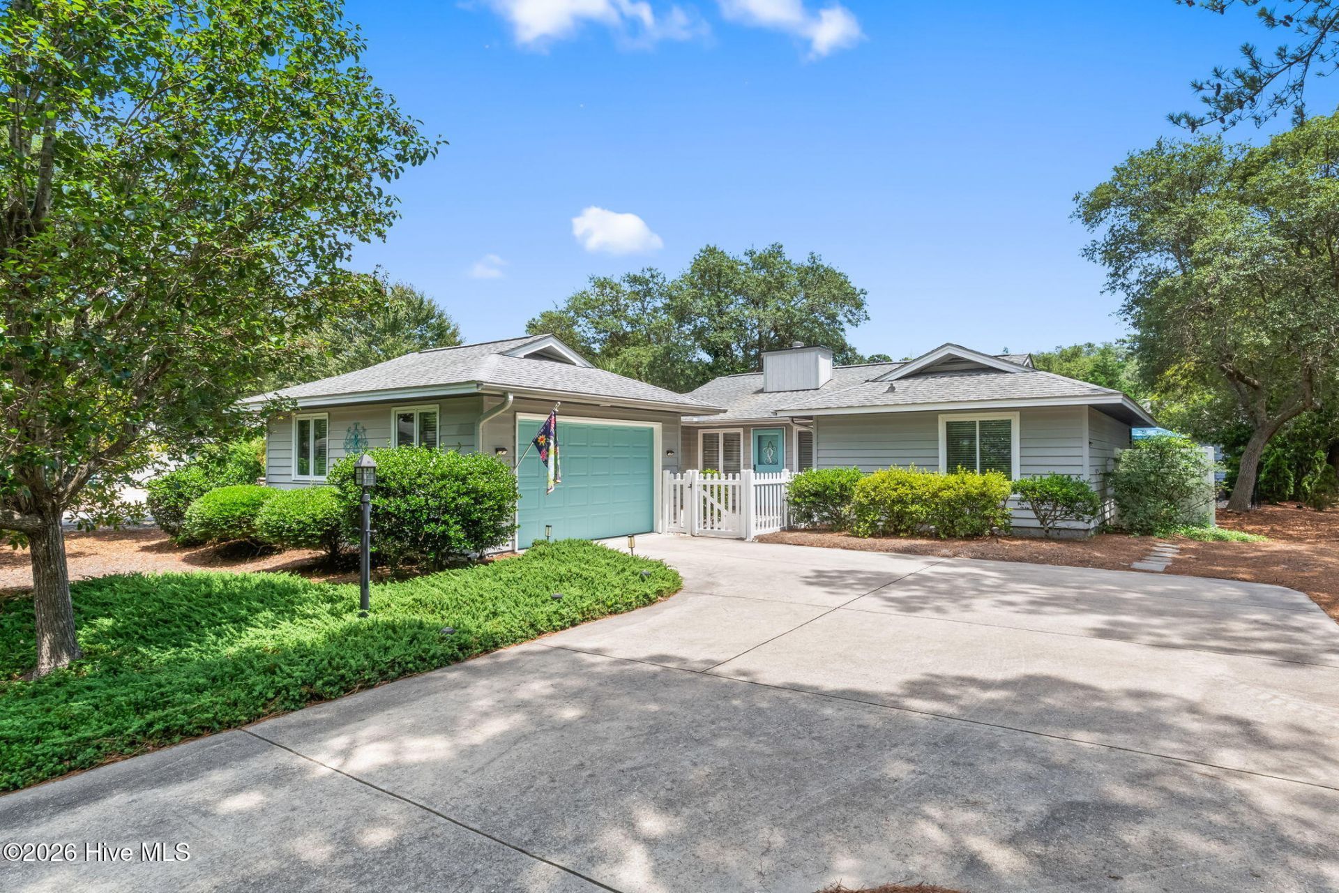 609 Camellia Lane, Sunset Beach, NC 28468 Main Photo