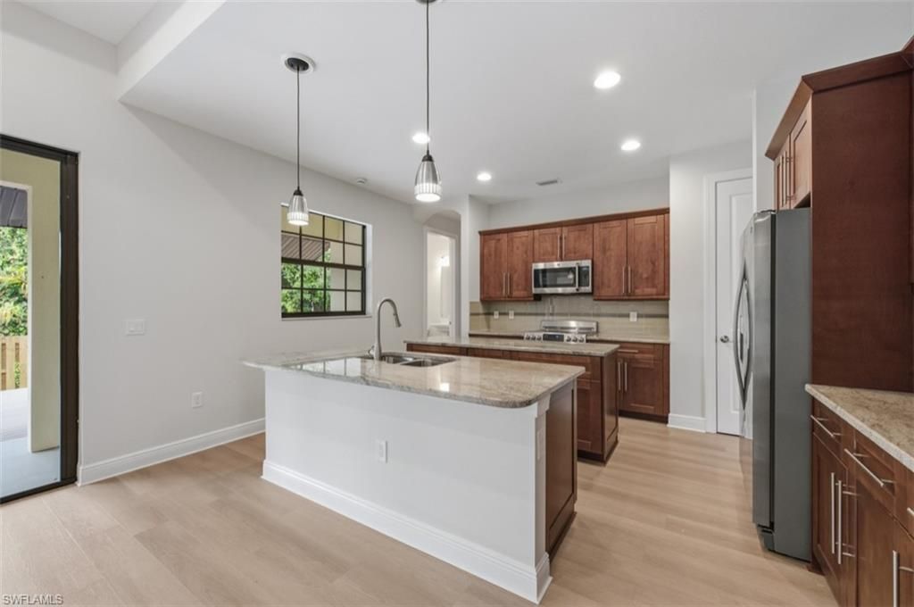 8380 Cypress Dr N, Fort Myers, FL 33967 Photo