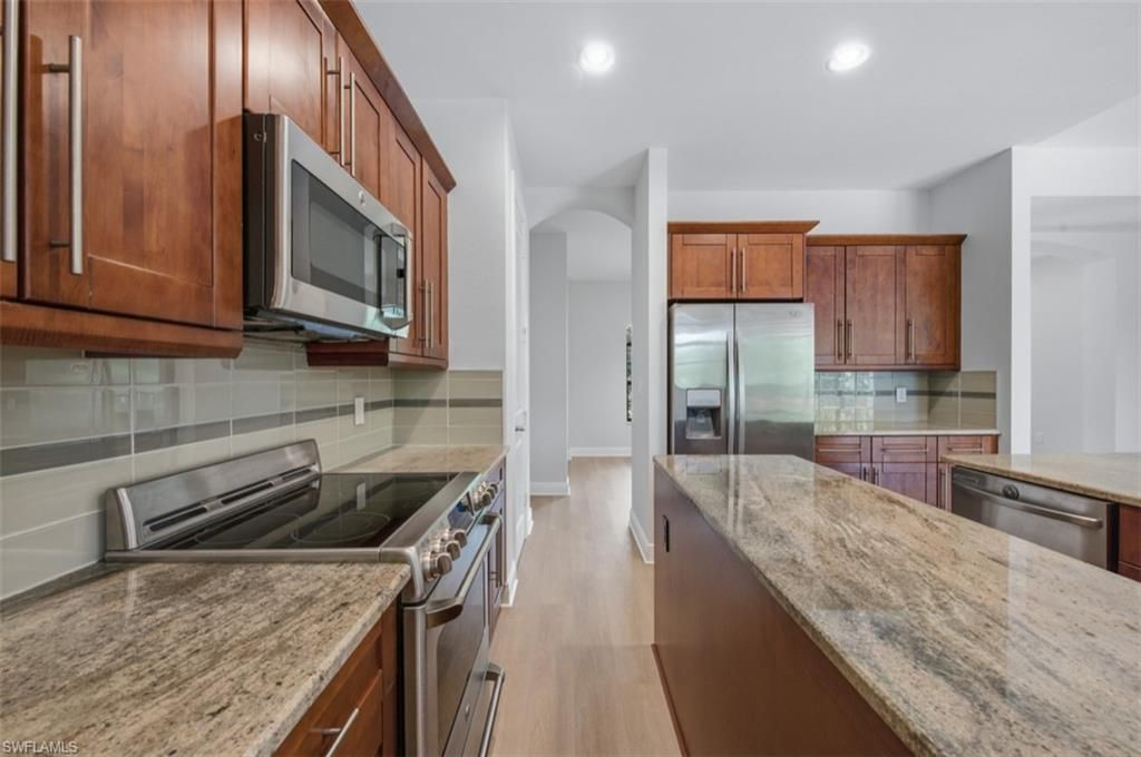 8380 Cypress Dr N, Fort Myers, FL 33967 Photo