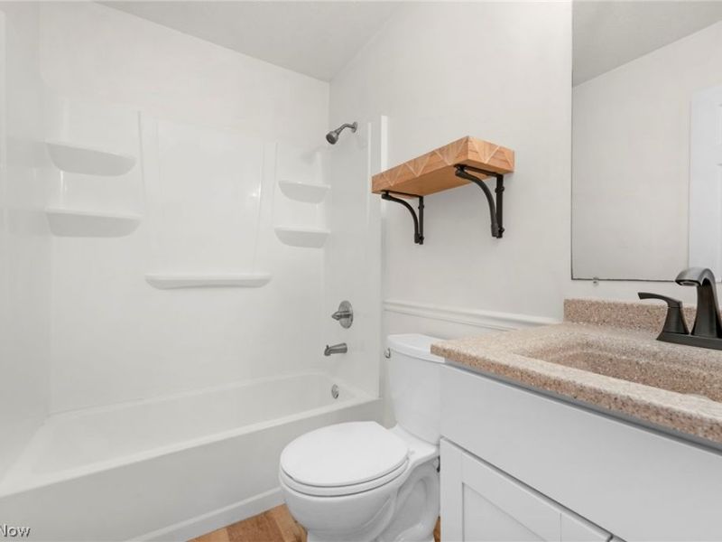 6301 Fiesta Court, Lorain, OH 44053 Photo 27