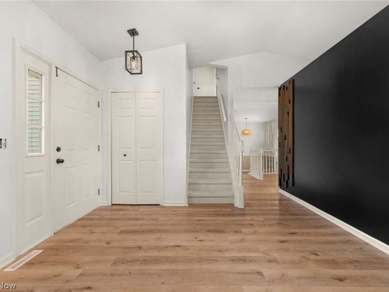 6301 Fiesta Court, Lorain, OH 44053 Photo 6