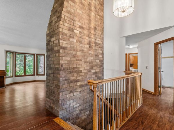 4512 Williston Road , Minnetonka, MN 55345