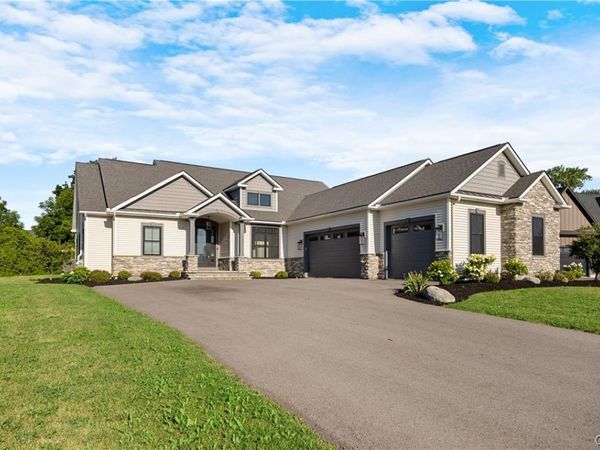 4285 Cindy Lane, Syracuse, NY 13215