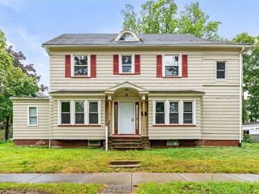 19 Genesee Park Boulevard , Rochester, NY 14611