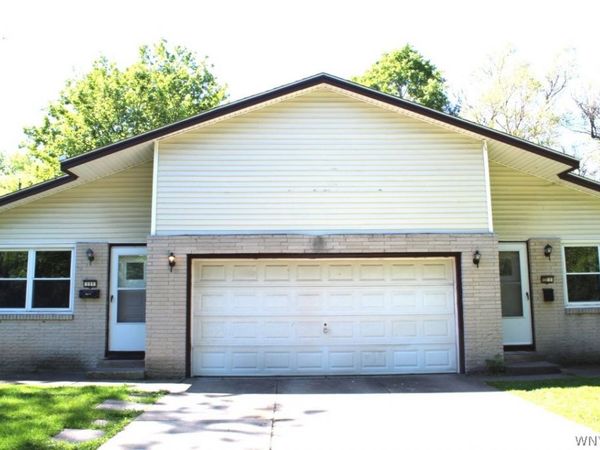 111 Sunshine Drive , Unit LEFT, Buffalo, NY 14228