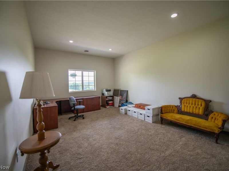 9918 Ridge Road SE, Uhrichsville, OH 44683 Photo 12
