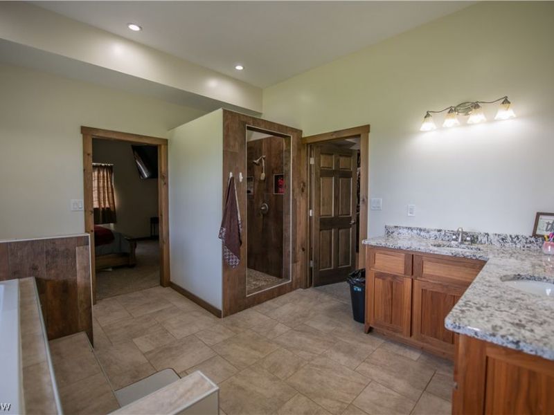 9918 Ridge Road SE, Uhrichsville, OH 44683 Photo 17