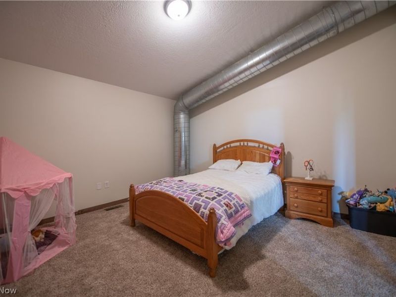 9918 Ridge Road SE, Uhrichsville, OH 44683 Photo 27