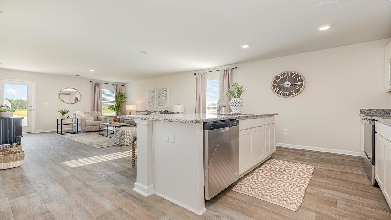 3004 Waterfall Way  Photo 11