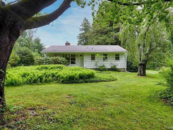 21 Elmwood Road, South Salem, NY 10590