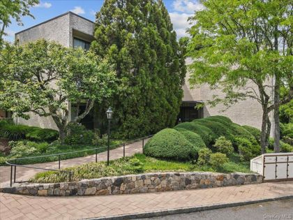 152 Overlook Avenue Peekskill, NY 10566