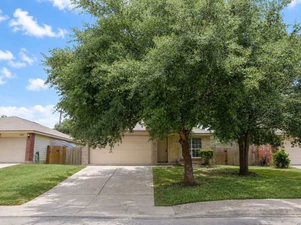 6915 CUTTING CRK, San Antonio, TX 78244