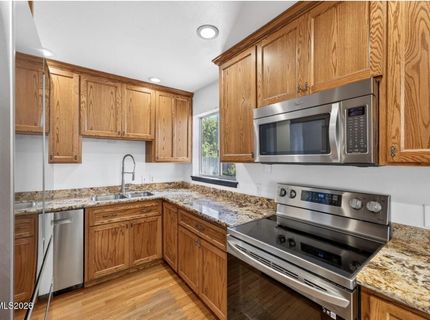 1055 Curti Drive, Reno, NV 89502 Photo