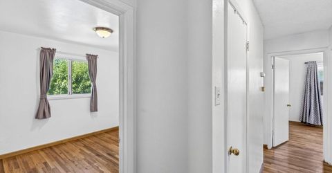1055 Curti Drive, Reno, NV 89502 Photo