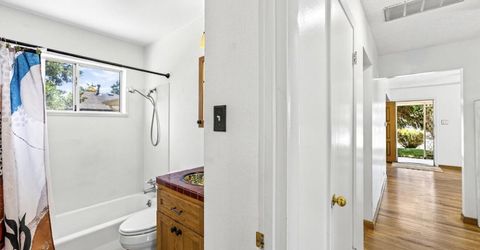 1055 Curti Drive, Reno, NV 89502 Photo