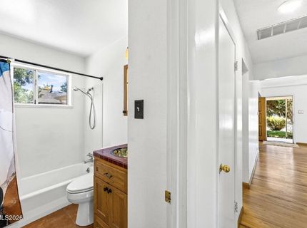 1055 Curti Drive, Reno, NV 89502 Photo