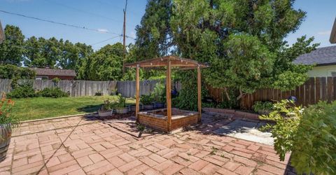 1055 Curti Drive, Reno, NV 89502 Photo