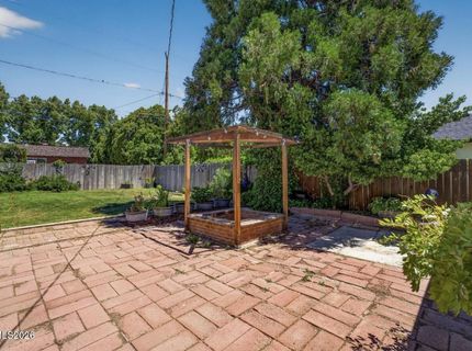 1055 Curti Drive, Reno, NV 89502 Photo