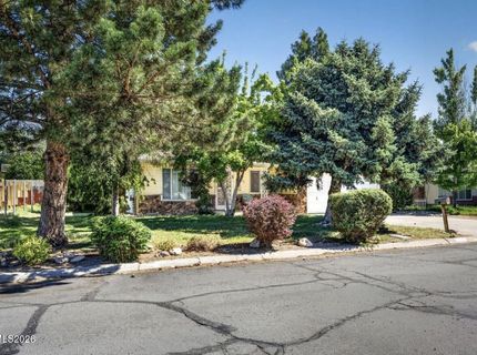 1055 Curti Drive, Reno, NV 89502 Photo