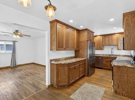 1055 Curti Drive, Reno, NV 89502 Photo