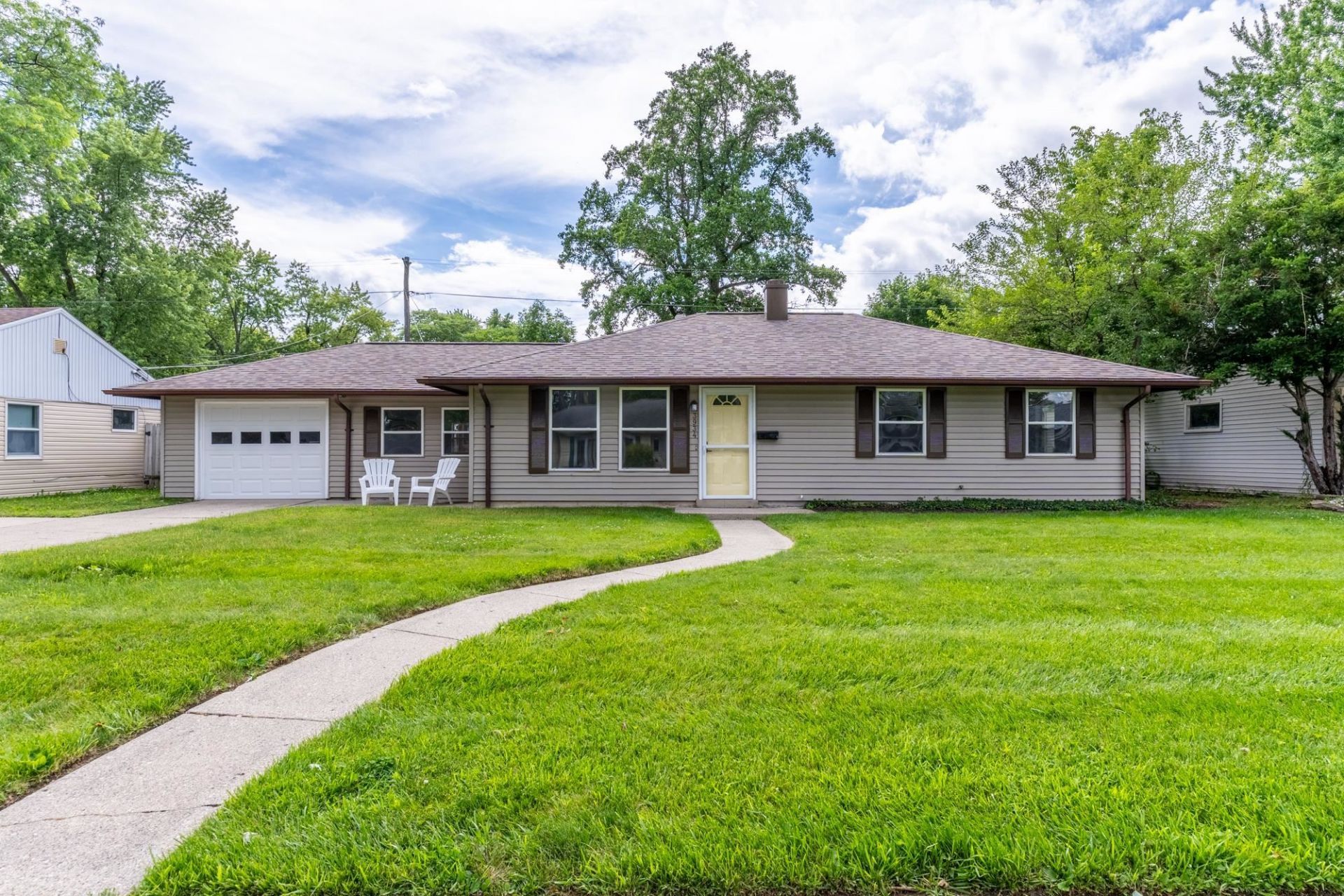 3934 Wenonah Lane, Fort Wayne, IN 46809 Main Photo