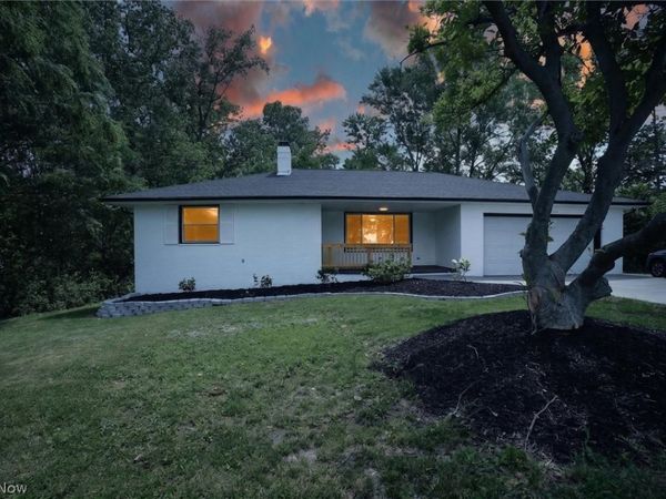 7819 Ridge Road, Parma, OH 44129