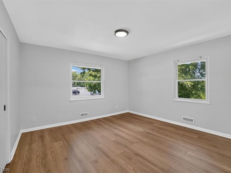 7819 Ridge Road, Parma, OH 44129 Photo 21