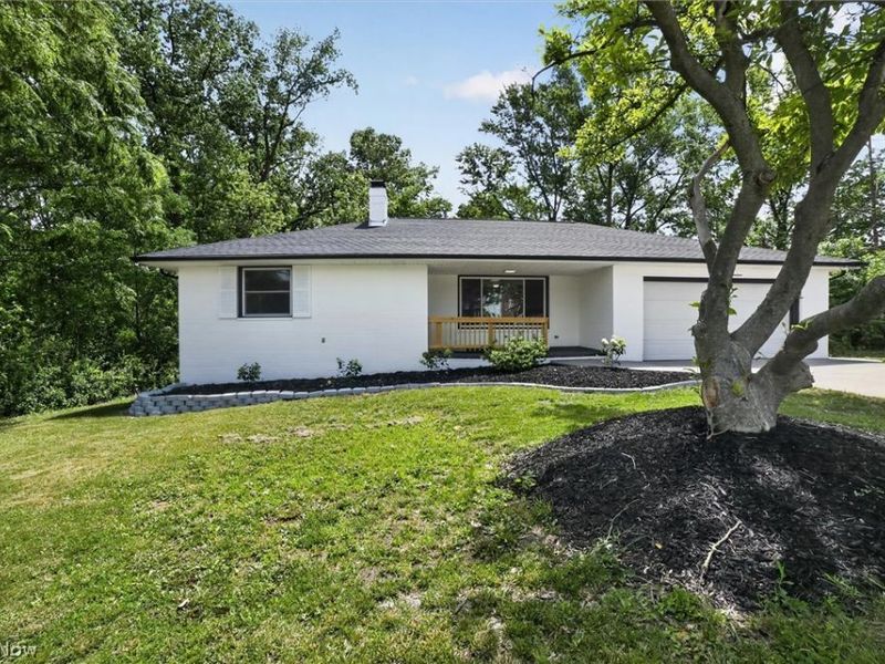 7819 Ridge Road, Parma, OH 44129 Photo 9
