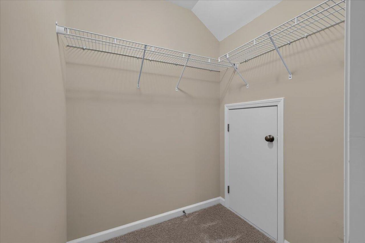 6012 Snead Lane Photo 25