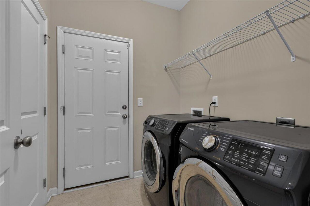 6012 Snead Lane Photo 37