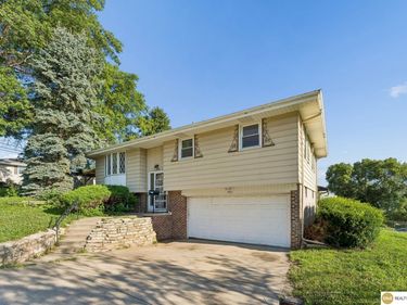 7804 Seymour Street, Ralston, NE 68127