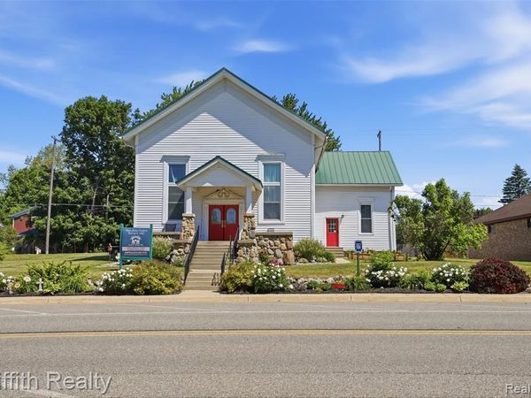 131 E Main Street , Vernon Vlg, MI 48476