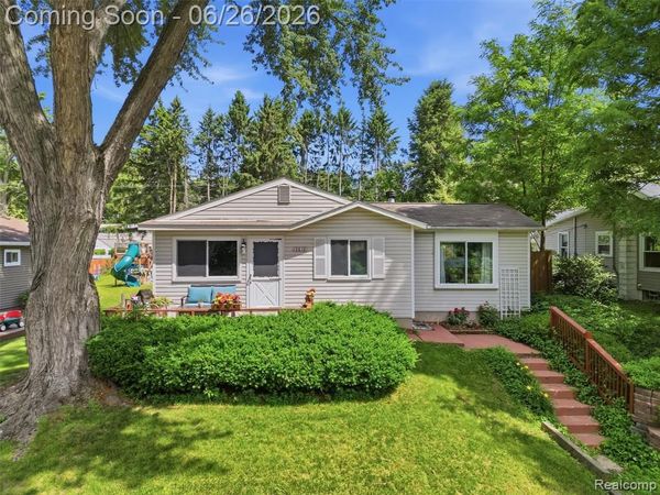 10610 Estola Avenue, White Lake Twp, MI 48386