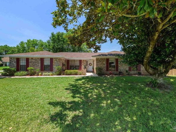 3900 Tiger Point Blvd, Gulf Breeze, FL 32563