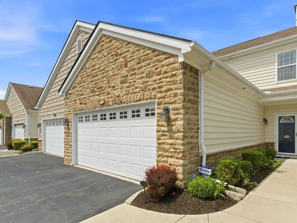 5653 Niagara Reserve Drive , Westerville, OH 43081