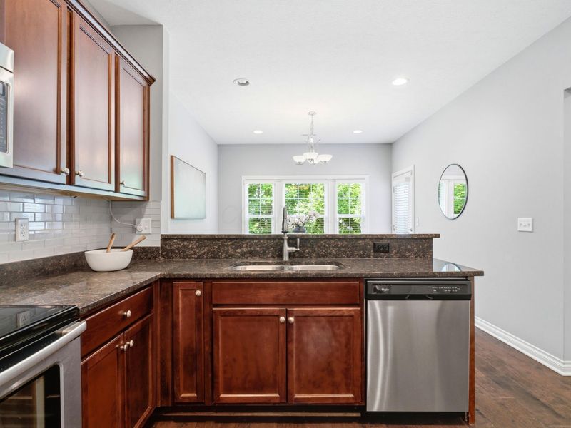5653 Niagara Reserve Drive, Westerville, OH 43081 Photo 10