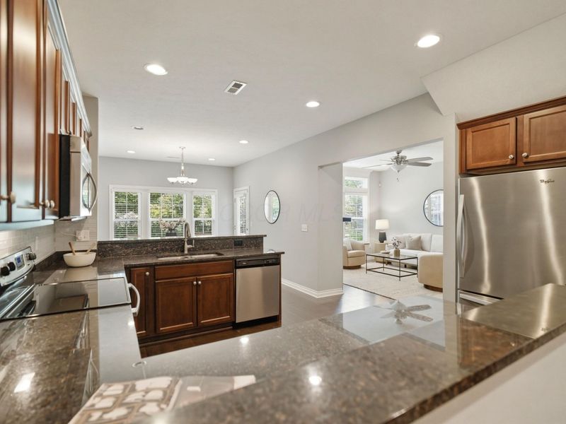 5653 Niagara Reserve Drive, Westerville, OH 43081 Photo 11