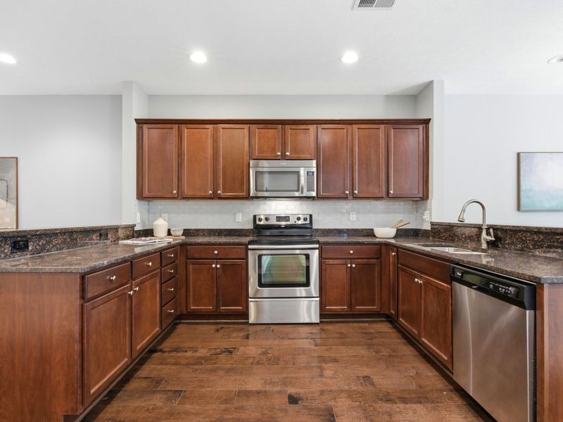 5653 Niagara Reserve Drive, Westerville, OH 43081 Photo 8