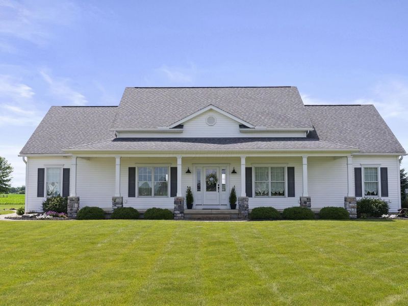 4615 N Section Line Road, Radnor, OH 43066 Photo 2