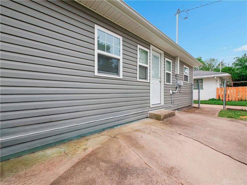 1815 Fieldstone Drive, Dayton, OH 45414 Photo 25