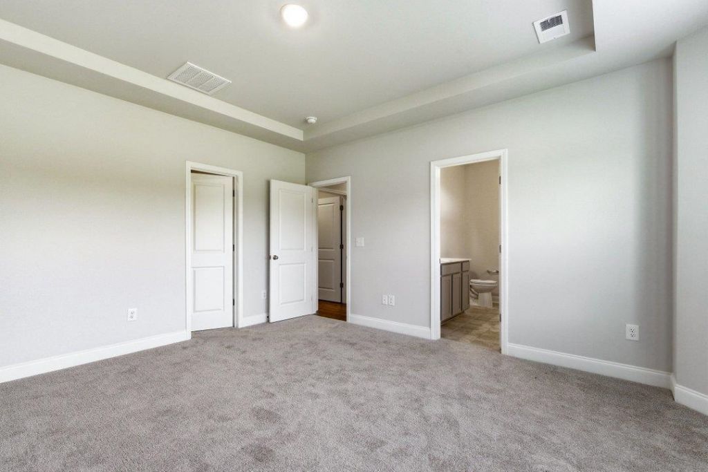 3025 Spain Ln.  Photo 13