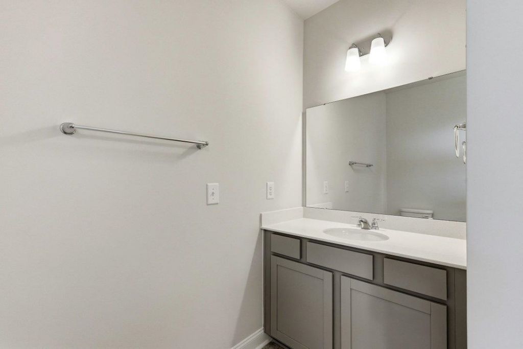 3025 Spain Ln.  Photo 15