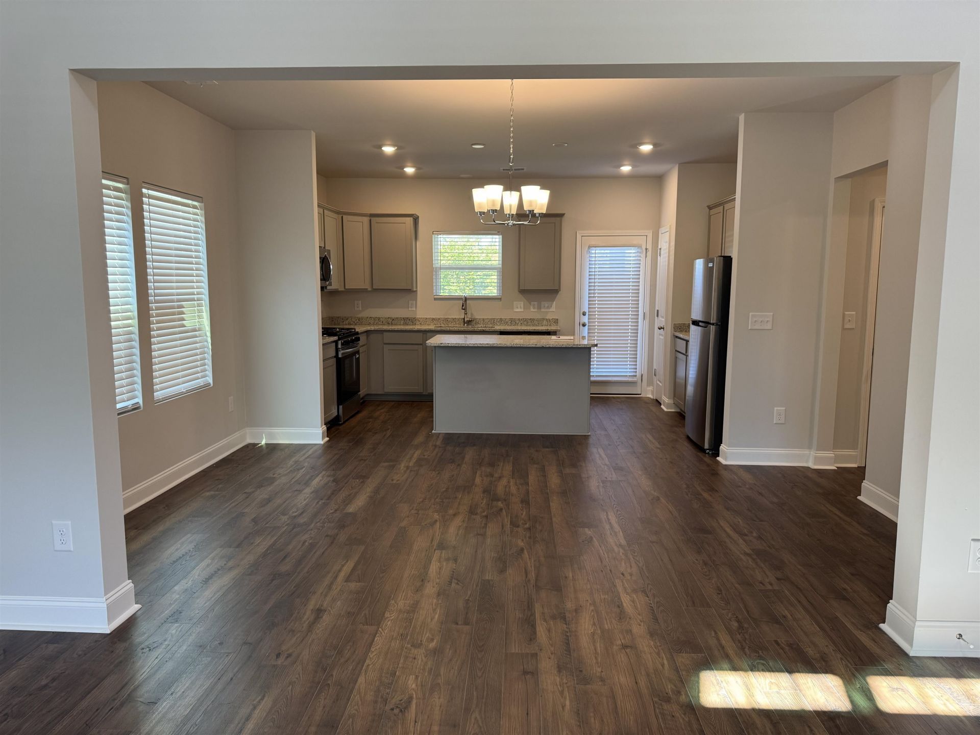 3025 Spain Ln.  Photo 34