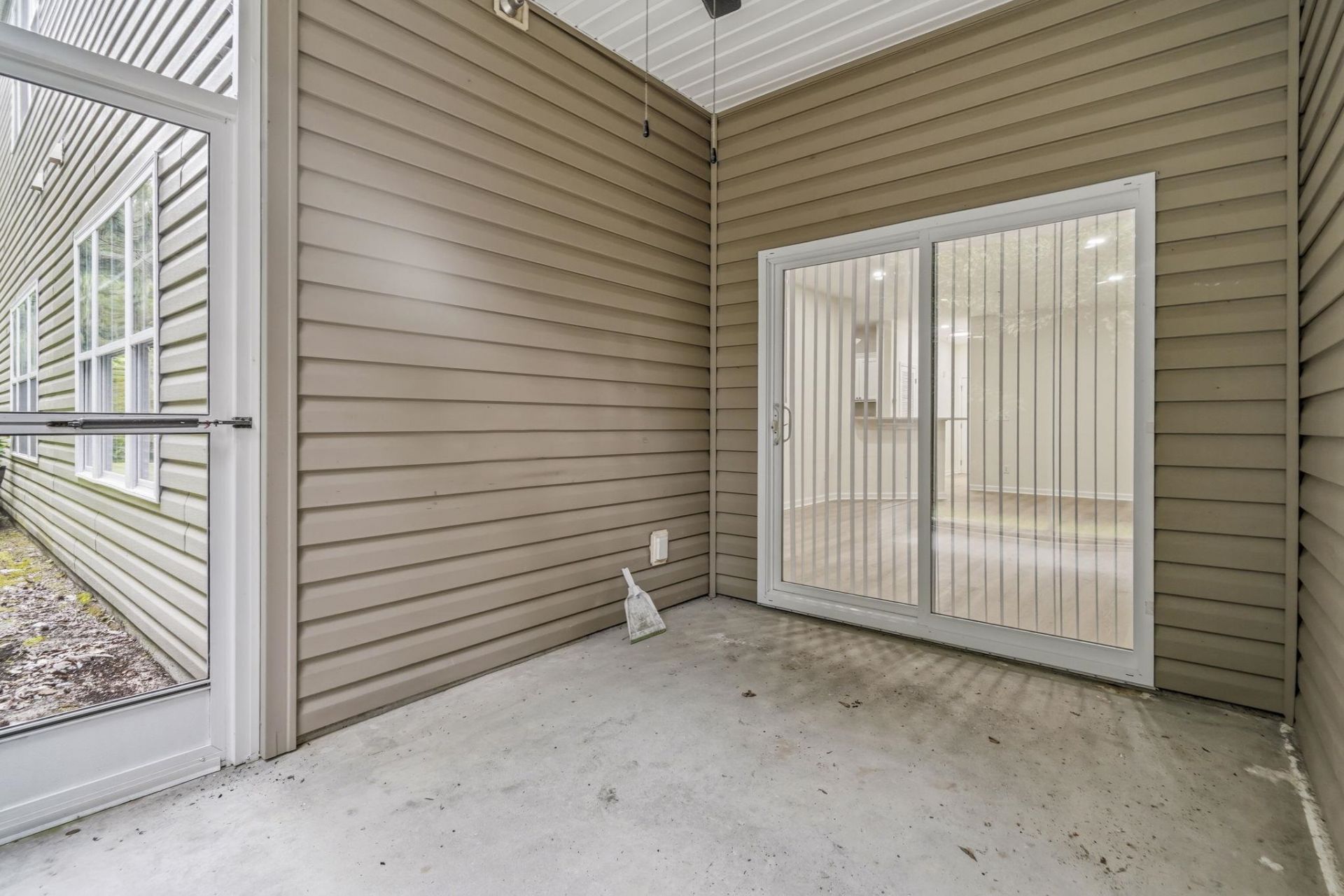 210 Portsmith Dr.  Photo 29