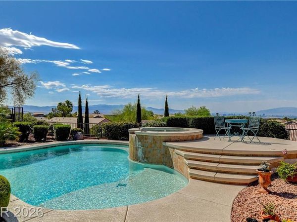 2370 Rosendale Village Avenue , Henderson, NV 89052