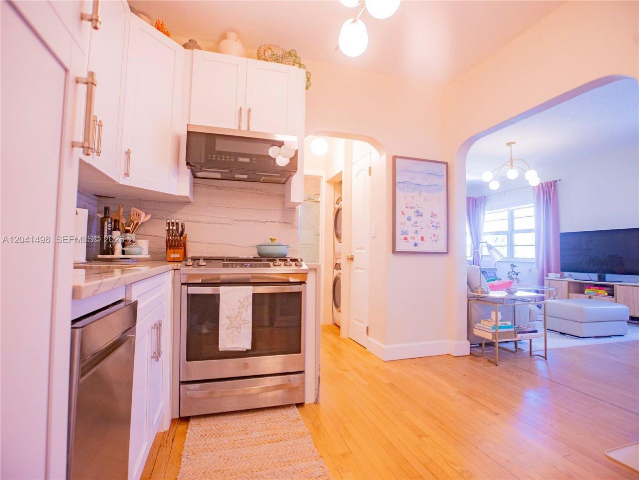 1559 Meridian Ave, Unit 208, Miami Beach, FL 33139 Photo