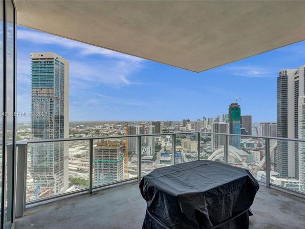 851 NE 1st Ave , Unit 3800, Miami, FL 33132