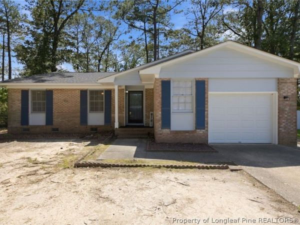 6791 Seaford Drive, Fayetteville, NC 28314