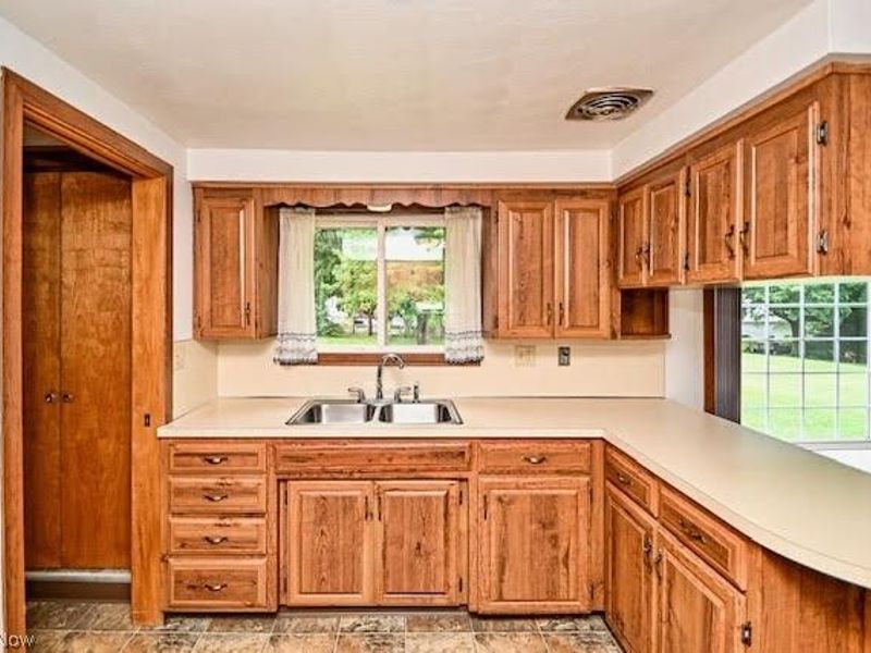 2333 Brooklyn SW, Canton, OH 44706 Photo 25
